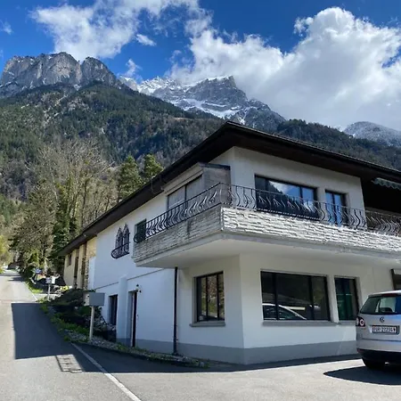 Amazing Appartment In The Middle Of The Nature Silenen Exterior photo